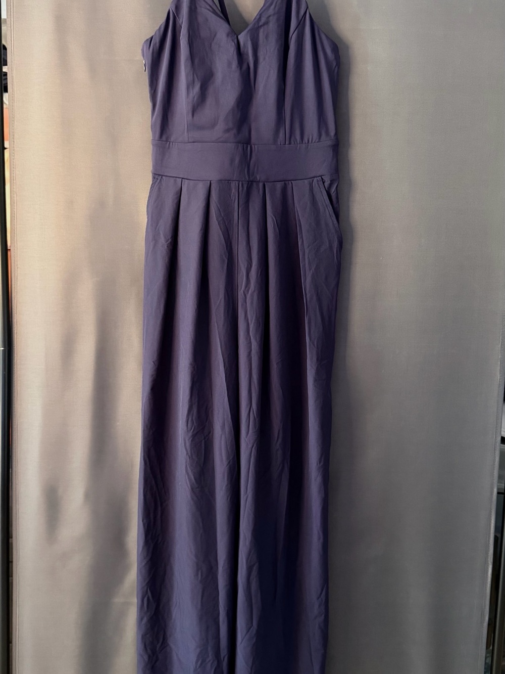 HALARA Sleeveless V-Neck Wide-Leg Jumpsuit in Navy